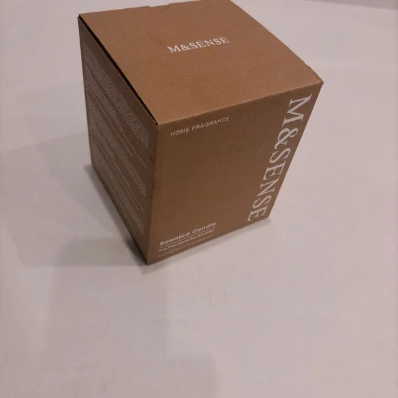 M & Sense Rosemary Eucalyptus Scented Candle NEW - Picture 10 of 10